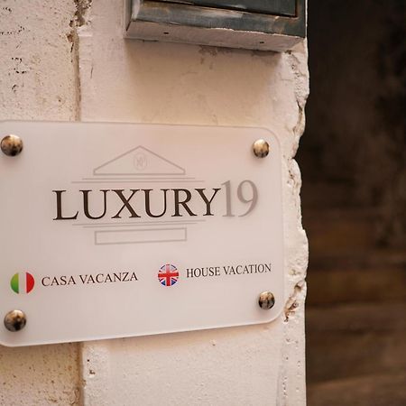 Апартаменти Luxury19 - View Of Vesuvius Неаполь Екстер'єр фото